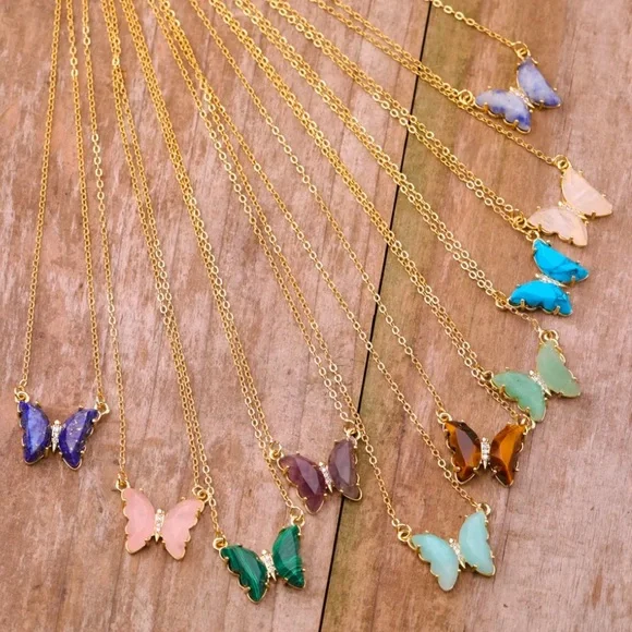 ✨Last One✨Crystal Butterfly Necklace - Picture 1 of 1